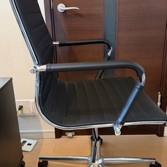 ニトリ　オフィスチェア(EX338 GTS129 BK)の画像