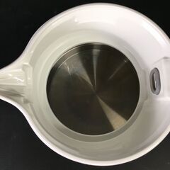 10/10終わりタイガー電気ケトル ポット 21年製 マットホワイト 0.6L 残8個 25j菊KTの画像