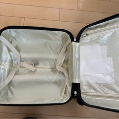 ドラえもん　トランクバックの画像