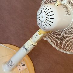 瑞穂区引き取りのみ　テクノス　扇風機　「弱」だけ動かない　「中」「強」は動作OKの画像