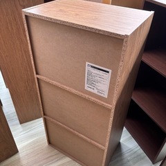 3段カラーボックス　収納家具の画像