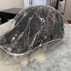 【新品・未開封】大量入荷！大量注文受付！自転車用ヘルメット ブラック色 つば付きタイプ sg005 小学生 大人用 通学 通勤の画像