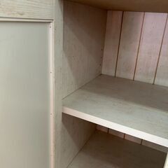 【リユ-スのサカイ広島石内店】ジモティ割！2枚扉食器棚/クリ-ニング済み/HG-7461/広島市 家具　佐伯区 家具　南区 家具　西区 家具　東区 家具　中区 家具　安佐南区 家具　安佐北区 家具　安芸区 家具　府中町 家具　海田町 家具　熊野町 家具　坂町 家具　廿日市市 家具																		 										【リユ-スのサカイ広島石内店】ジモティ割！３枚扉オープンボード/クリ-ニング済み/HG-6979/広島市 家具　佐伯区 家具　南区 家具　西区 家具								の画像