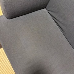 イケア3人掛けソファの画像