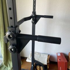 運動器具。懸垂・ディップスバー。金属製。の画像