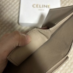 CELINE コイン入れ付き シャイニーカーフスキン　セリーヌの画像