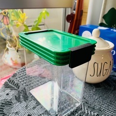 ★シュガー入れと保存容器★2点セット！の画像