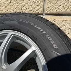 225/65R-17・アルミホイール付スタッドレスタイヤ4本セットです。の画像