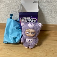 ラブブ人形の画像