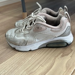ナイキスニーカーの画像