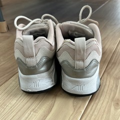 ナイキスニーカーの画像