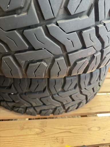 【早い者勝ち】16インチタイヤホイール4本セット【7型ハイエースにて使用】215/65R16C 