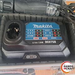 ✨マキタ　中古　充電式ペンインパクトドライバ　7.2V　ブラック　充電器/バッテリー×2/ケース付き✨うるま市田場✨の画像