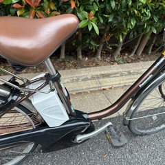 期間限定SALE🌈東京23区配達無料🚲新基準 Panasonic パナソニック ビビ　13.2Ah リチウム 電動自転車中古　1889の画像