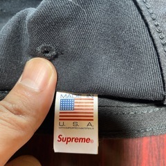 supreme黒キャップ
の画像