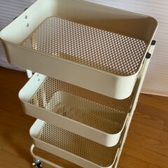 アイリスプラザ キッチンワゴン 3段 キャスター付の画像
