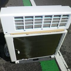 東芝　2024年　14～16畳　4.0K　100Vエアコン　RAS-F401RT-W　コンパクト+マジック洗浄　100Vの画像
