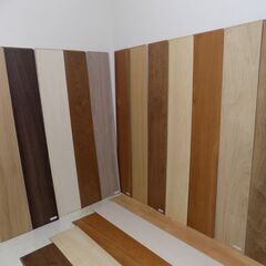 【Ａ】naoss ナオスフローリング（MDF材）　サンプル・見本材　2.2㎡／1.3畳分　145X900mmX3mm厚（縦に並べて貼ると900mmX2400mm）　17枚17色　壁に貼ってもおしゃれ！の画像