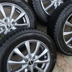 高年式 175/65R15 フィット 4穴 バリ溝 国産タイヤ スタッドレス アルミホイール 夏 冬 タイヤ ホンダ fit アクア ヴィッツ カローラフィールダー カローラ フィールダー シエンタ ベルタ インサイト グレイス シャトル、シャトルハイブリッド フィット シャトル スイフト スプラッシュの画像