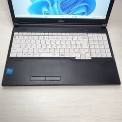 ラスト1台 2022年製 ノートパソコン 富士通 LIFEBOOK A5511/HX Core i5-1135G7 8GB SSD 256GB 【高年式・高コスパ・保証あり・全国発送】の画像