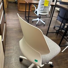 【リユ-スのサカイ広島石内店】ジモティ割！チェア/クリ-ニング済み/HG-7470/広島市 家具　佐伯区 家具　南区 家具　西区 家具　東区 家具　中区 家具　安佐南区 家具　安佐北区 家具　安芸区 家具　府中町 家具　海田町 家具　熊野町 家具　坂町 家具　廿日市市 家具																		 																		の画像