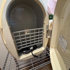 TOP ONE 卵型 冷温庫 エグルット CH-0110ポータブル保温庫 保冷庫の画像
