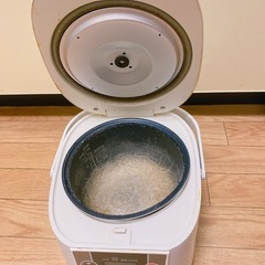 炊飯器の画像
