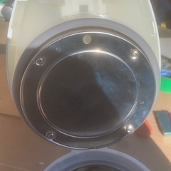 電気ポットの画像