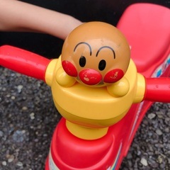 子供用 アンパンマンバイクの画像