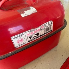 ガソリン 携行缶 3個セットの画像
