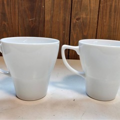 ✨美品✨ COMME CA DU MODE  ペアマグカップの画像