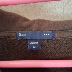 GAP ギャップ　パーカーの画像