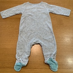 carter's ストライプ柄ロンパース 6mの画像