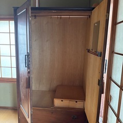 昭和レトロ　タンス①差し上げますの画像