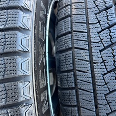 軽自動車用ホイール付スタッドレスタイヤの画像