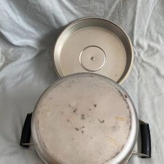 アルミ製　両手鍋　大鍋　直径24㎝の画像