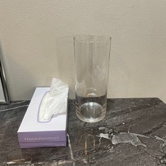 ガラスの花瓶　だい大の画像