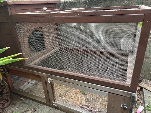 鶏用鶏小屋(二階建て)