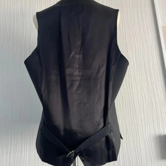 ✨美品✨Luigi Bianchi Mantova ベスト ジレ ダブルボタン 黒 ブラック メンズ ビジネス フォーマル ジャケット風 スタイリッシュの画像
