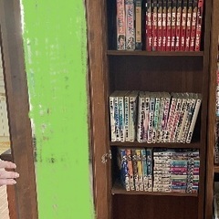 🌳木製ガラス戸付き本棚📚スリムタイプ📚10/14以降のお渡しになります。の画像