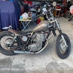 SR400カスタムの画像