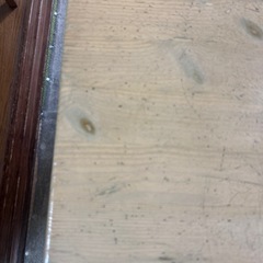 ダイニングテーブルの画像
