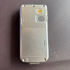 らくらくホンⅣS(F883iESS)ごーゴールドの画像