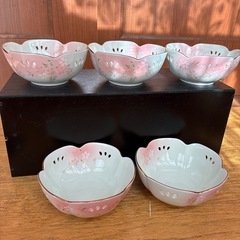 有田焼　よしの 桜模様 小鉢5個セットの画像