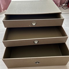カラーボックスにはいる引き出し　　ニトリの画像