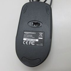 amazonbasics　マウス　Serial No：8B04901356Bの画像