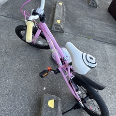 ストライダー 着脱可能ペダル 子供用自転車   の画像