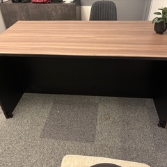 オフィス　カウンターデスク154×76センチの画像