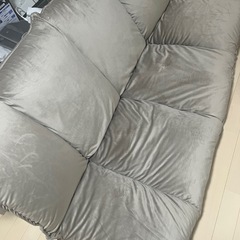【lowya】ベルベット調2人掛けリクライニング
ソファの画像