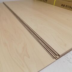 【Ｂ】naoss ナオスフローリング（MDF材）　ナチュラル色　YX135-SM　3ケース＋17枚　11.6㎡／7畳分　145mmX900mmX3mm厚　未使用工事余剰材　数年保管品の画像